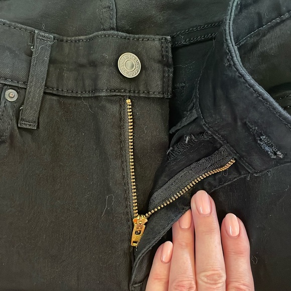 #NWOT Black Levi’s - Picture 10 of 13